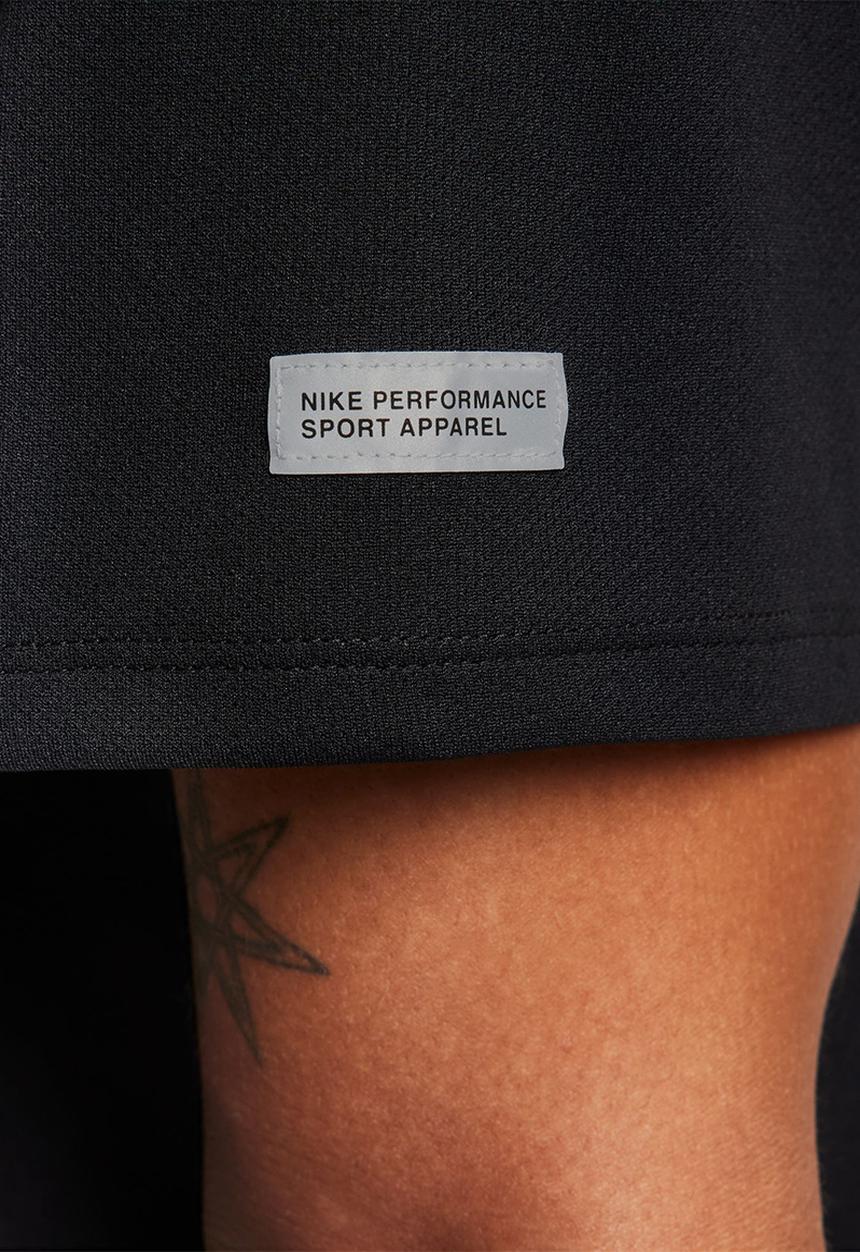 Nike - Miler Flash Dri-FIT UV ss running tee - black/reflective silver