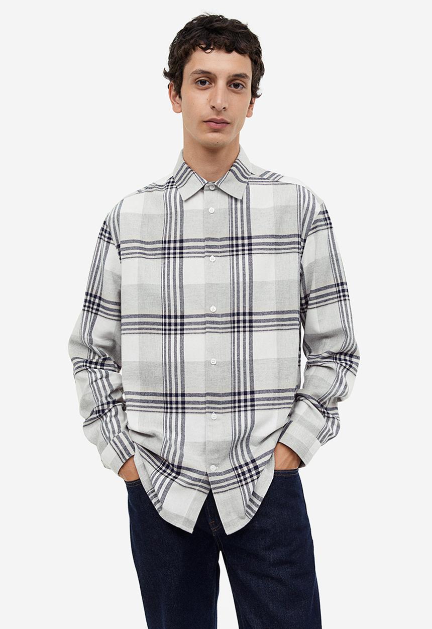 H&M - Regular fit flannel shirt - grey