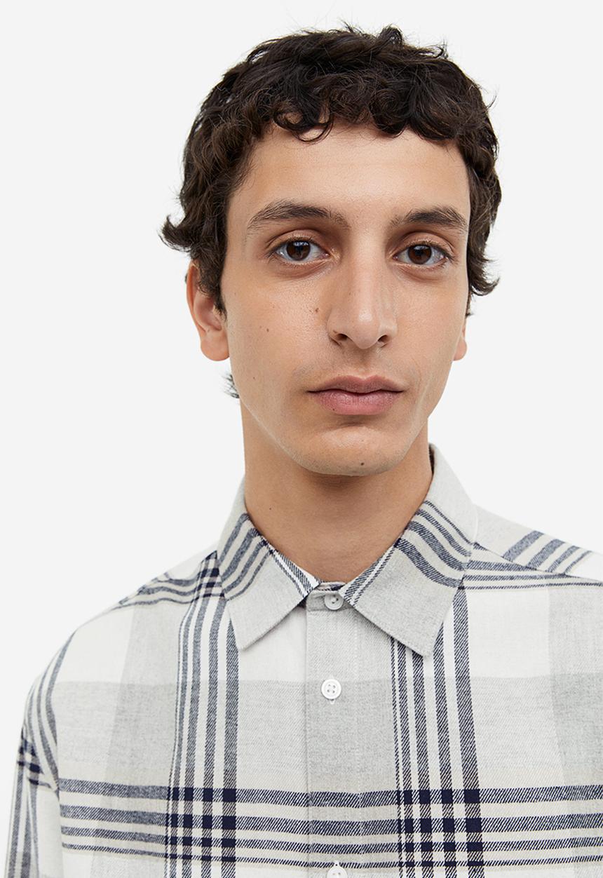 H&M - Regular fit flannel shirt - grey