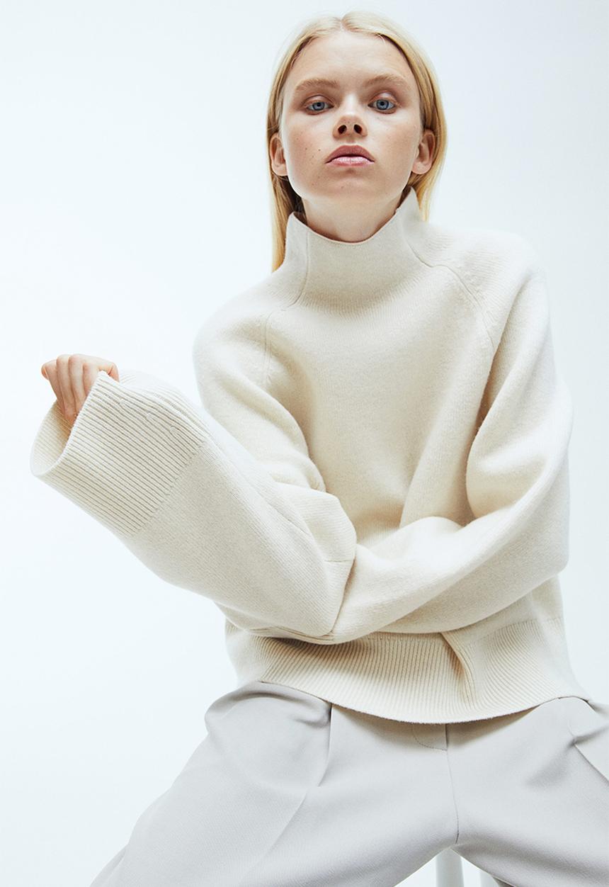 H&M - Wool-blend turtleneck jumper - cream 