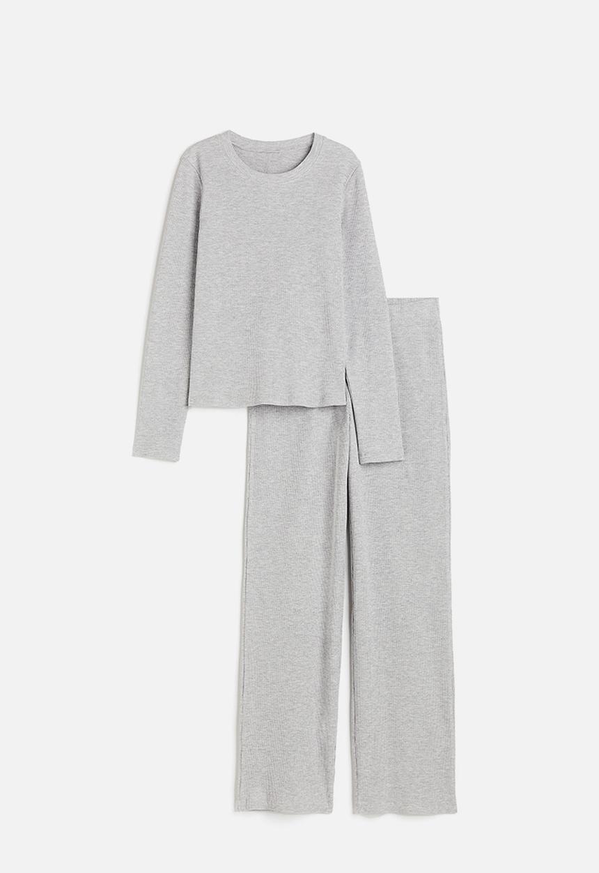 H&M - Waffled pyjama top and bottoms - grey marl