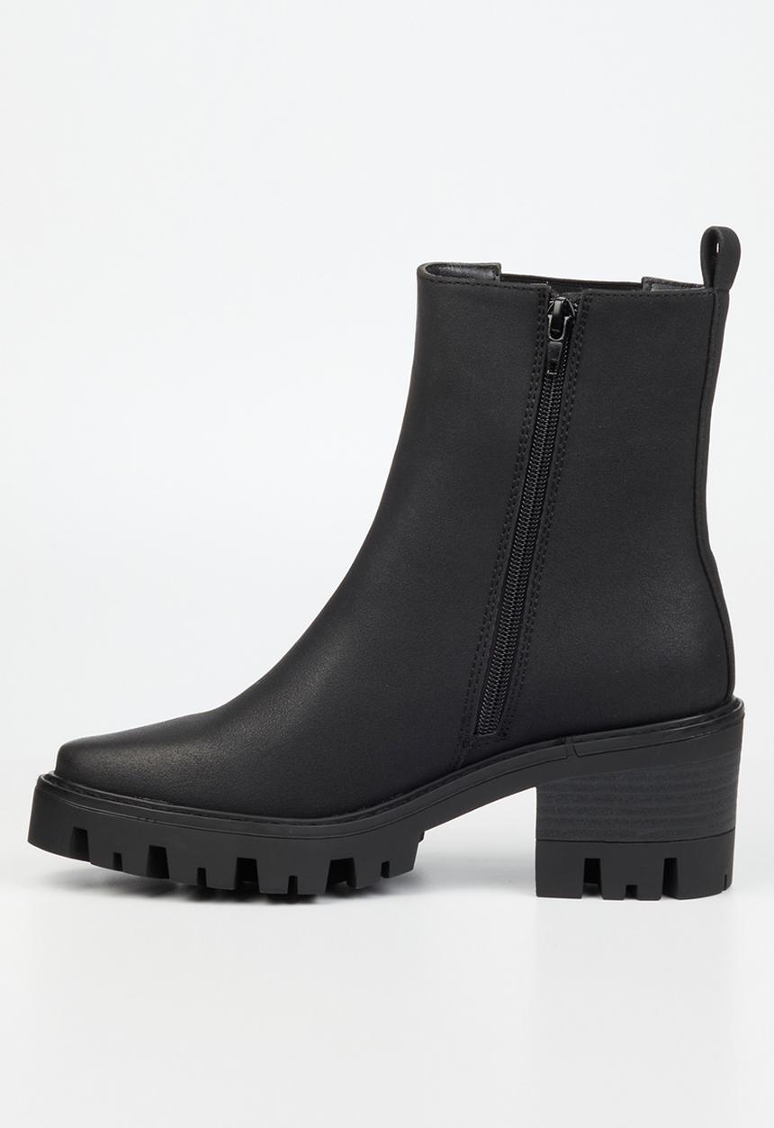 Miss Black - Vixen 1 chunky sole boot - black