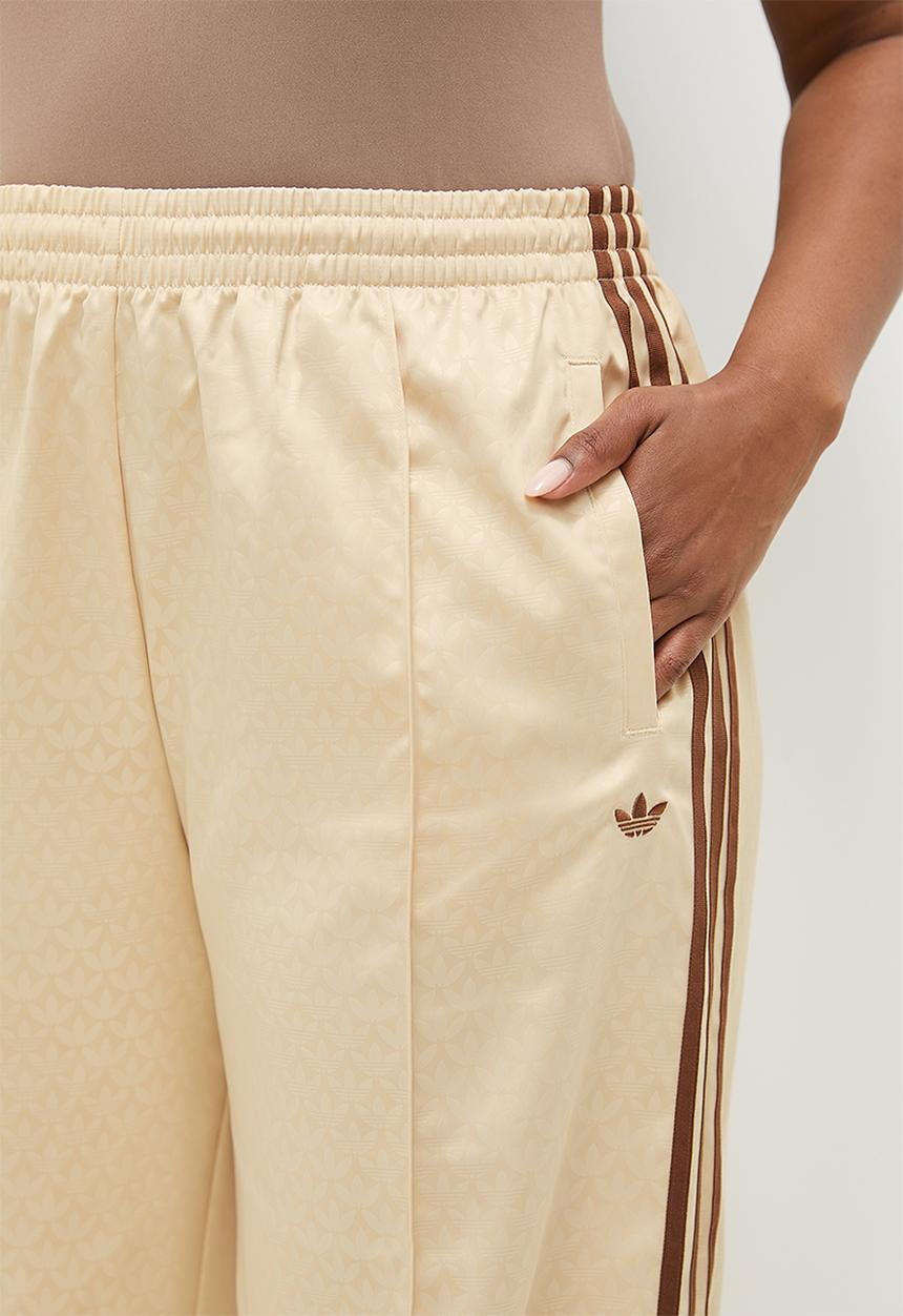 adidas Originals - Plus Monogram Pants - Crystal Sand