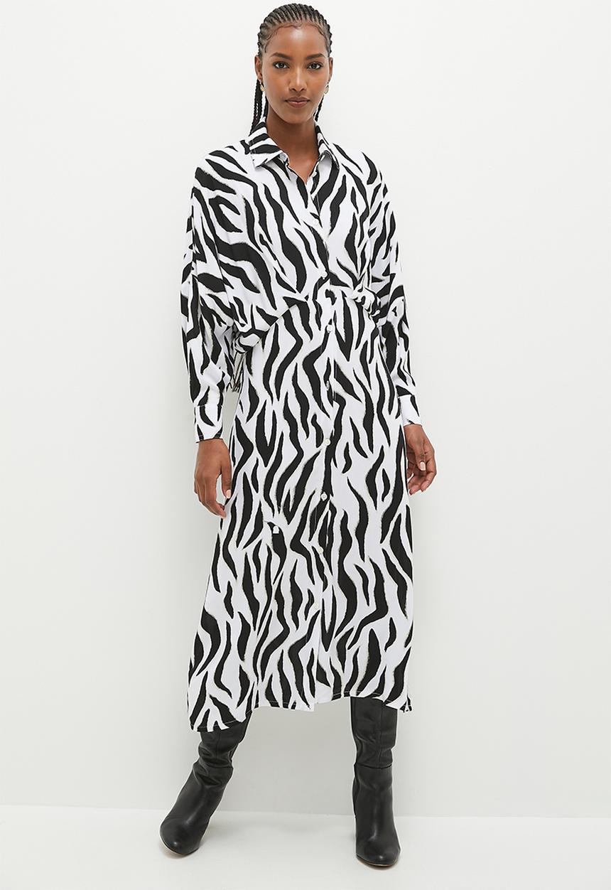 edit - Dolman sleeve shirt dress - abstract lines