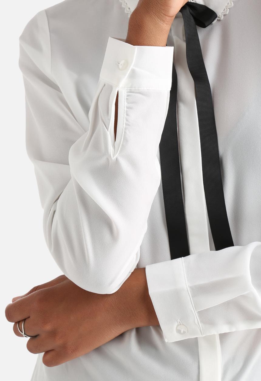 Vero Moda - Golly Bow Shirt