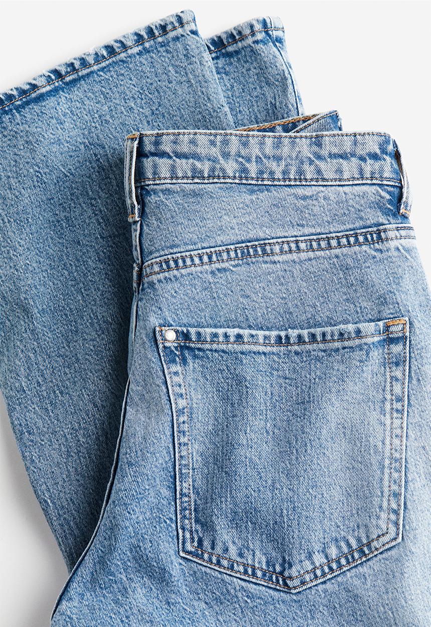 H&M - Curvy fit bootcut high jeans - blue