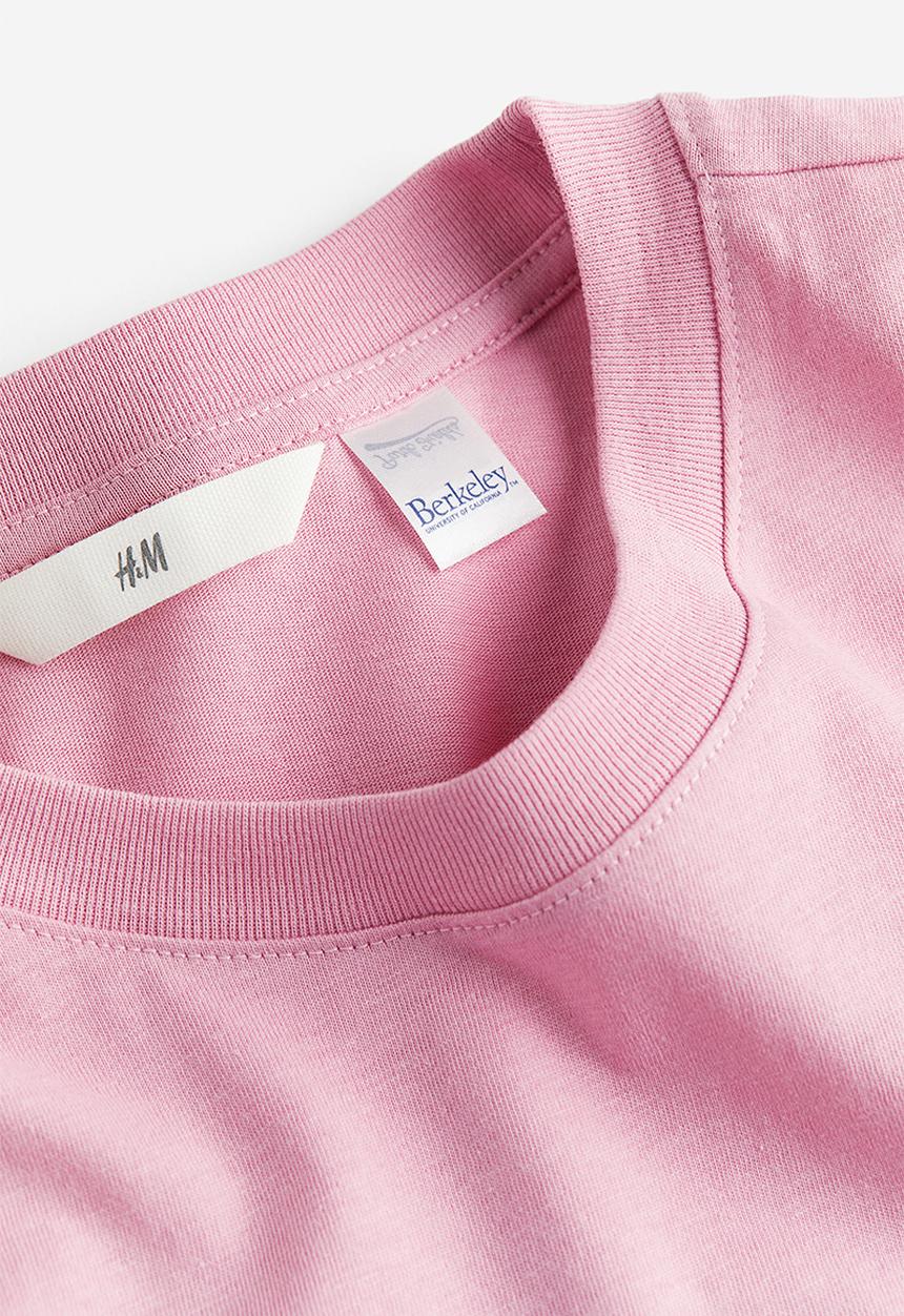H&M - T-shirt with a motif - light pink/berkeley university