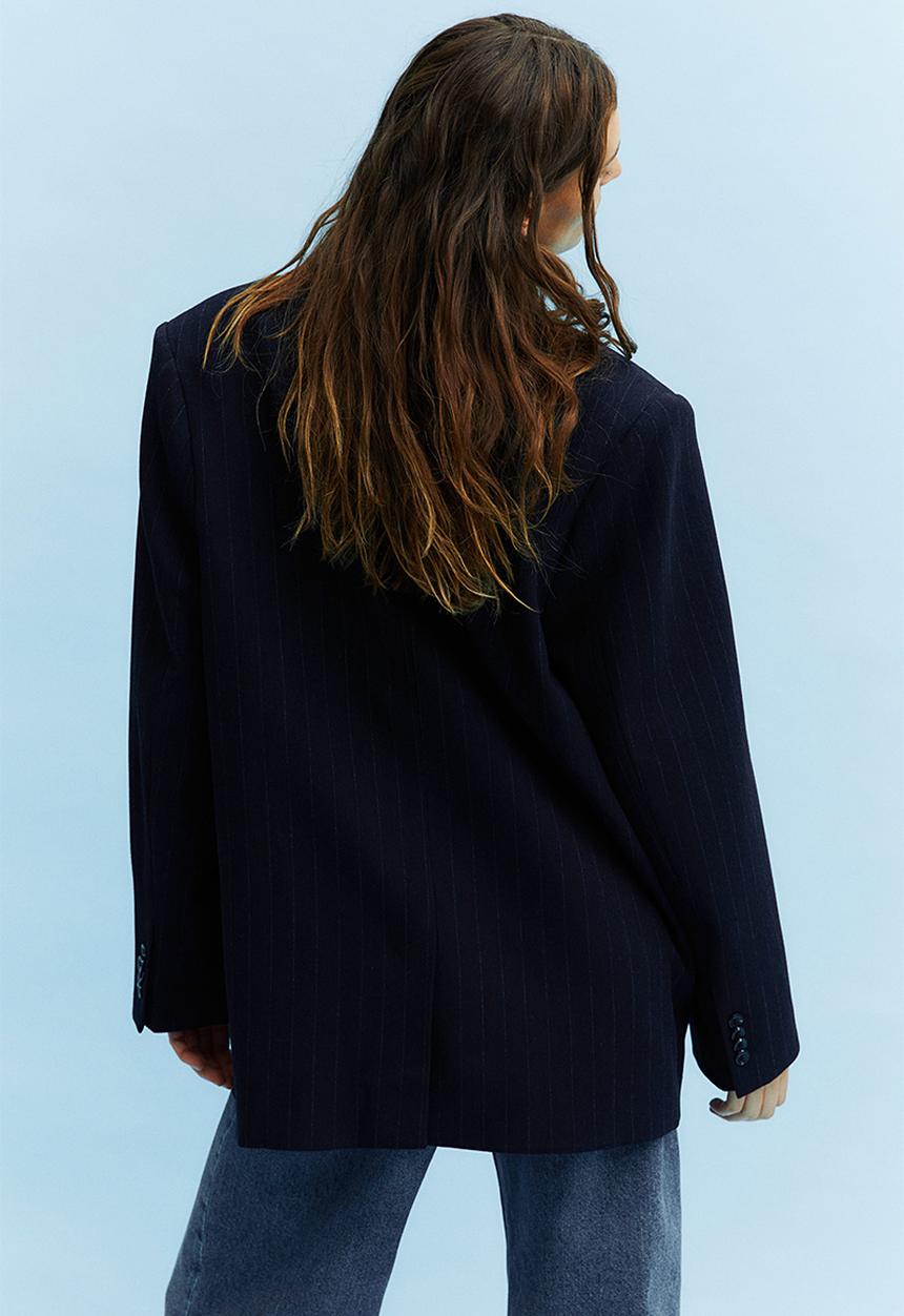 H&M - Oversized pinstriped blazer - navy blue pinstriped 