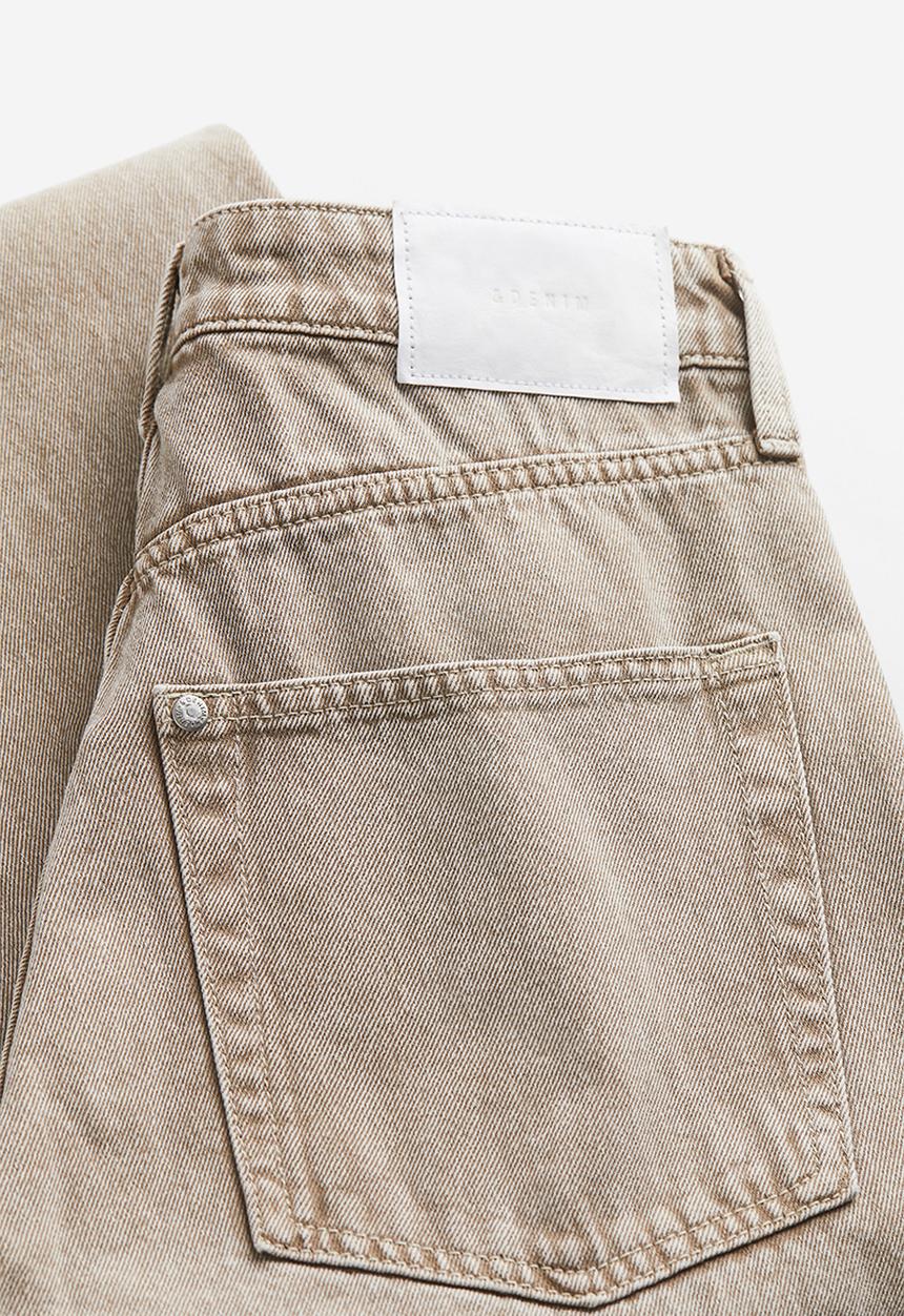 H&M - Curvy fit wide ultra high jeans - beige