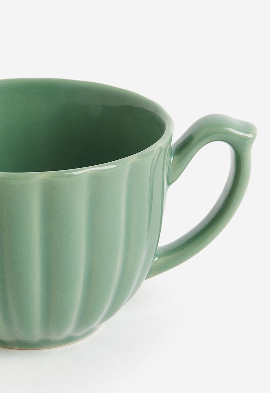 H&M - Porcelain cup - green
