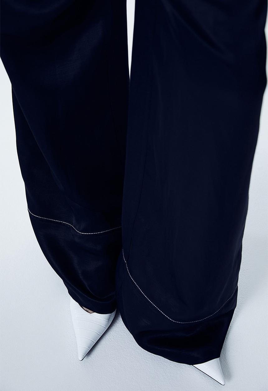 H&M - Wide satin trousers - black