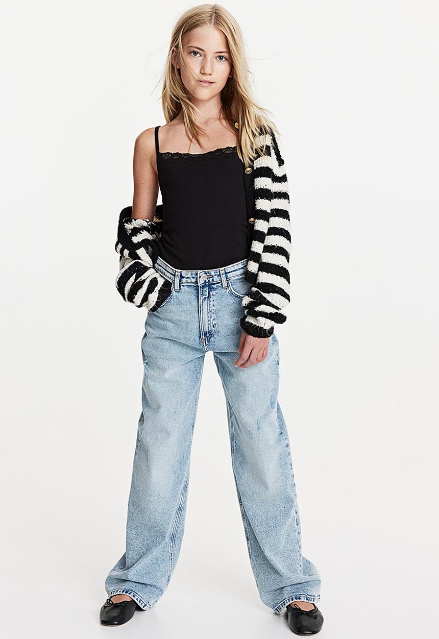 H&M - Lace-trimmed strappy top - black