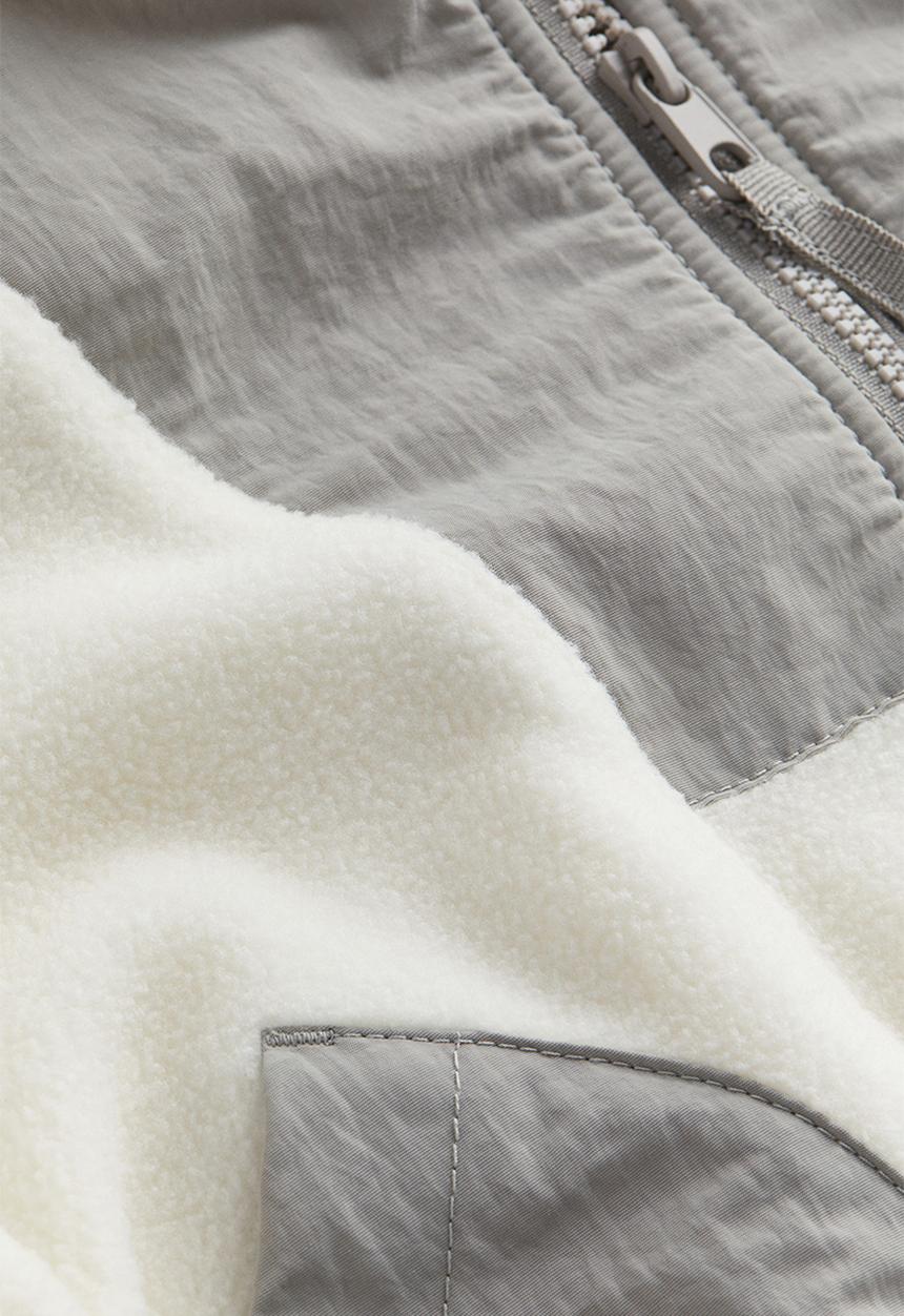 H&M - Oversized fleece jacket - cream/block-coloured