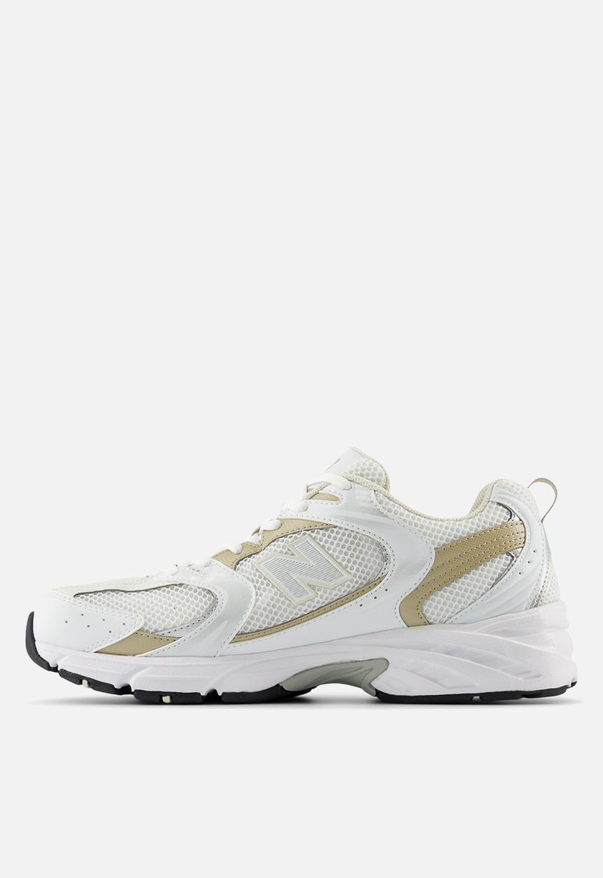 New Balance  - MR530