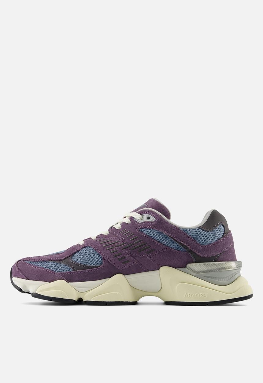 New Balance  - 9060