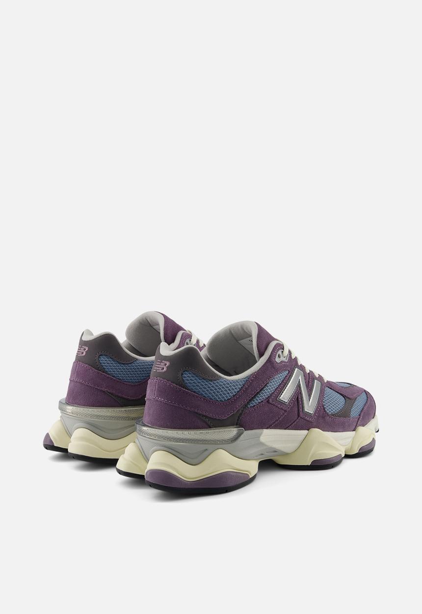 New Balance  - 9060