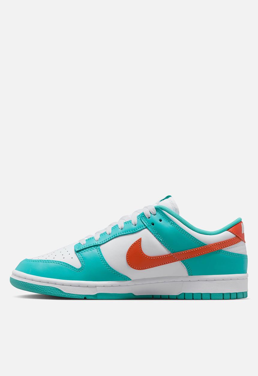 Nike - Dunk Low Retro