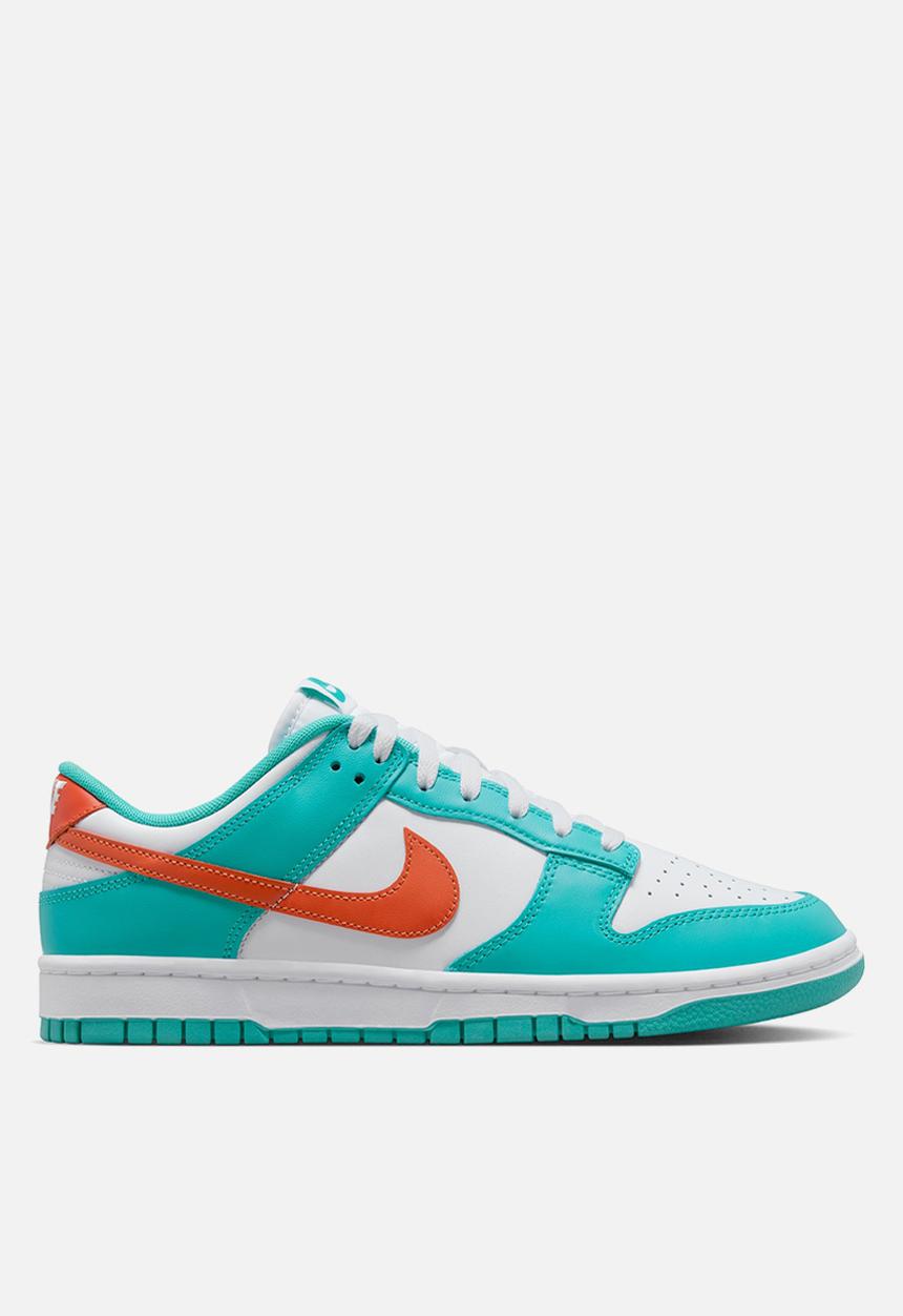 Nike - Dunk Low Retro