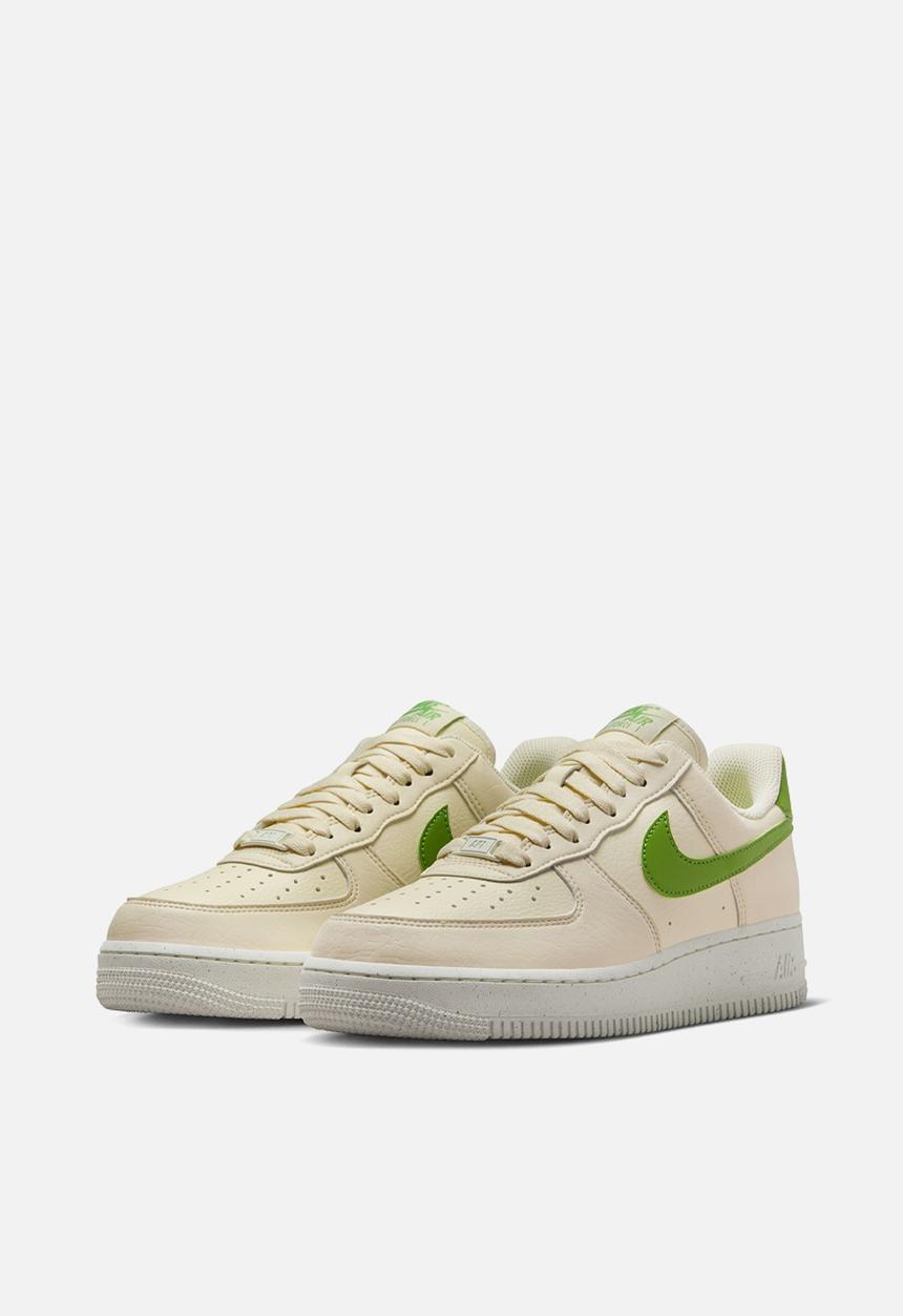 Nike - Air Force 1 '07 SE