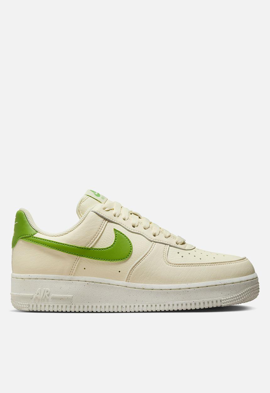Nike - Air Force 1 '07 SE