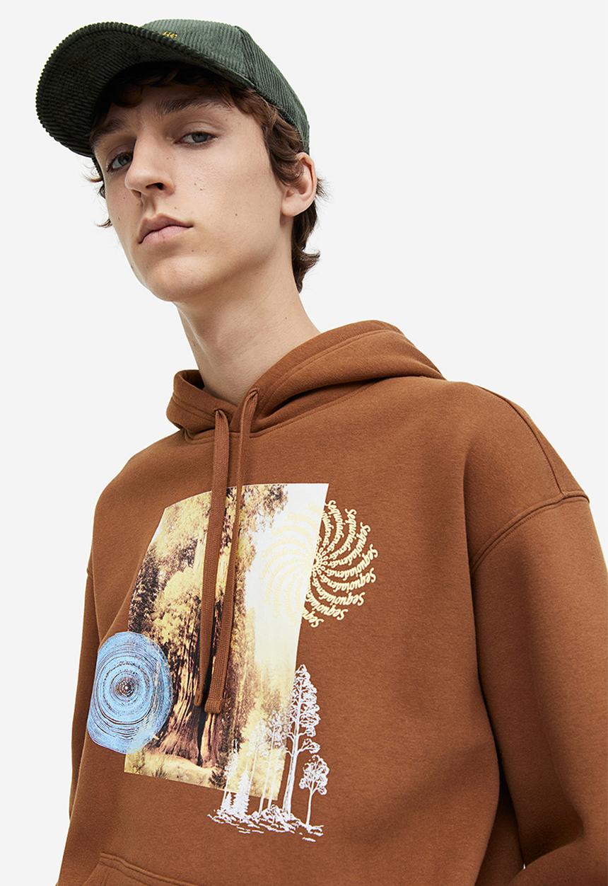H&M - Loose fit printed hoodie - brown/trees