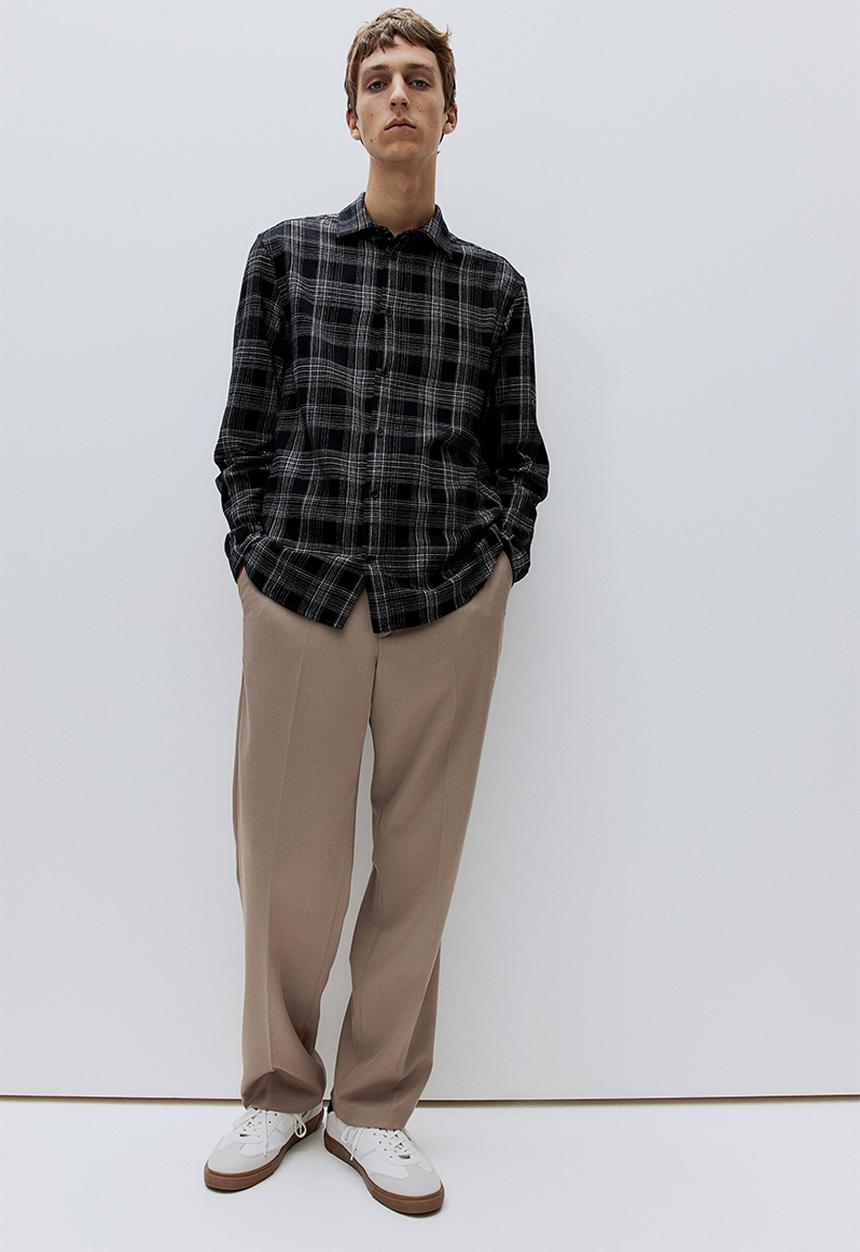 H&M - Regular fit flannel shirt - black/checked 