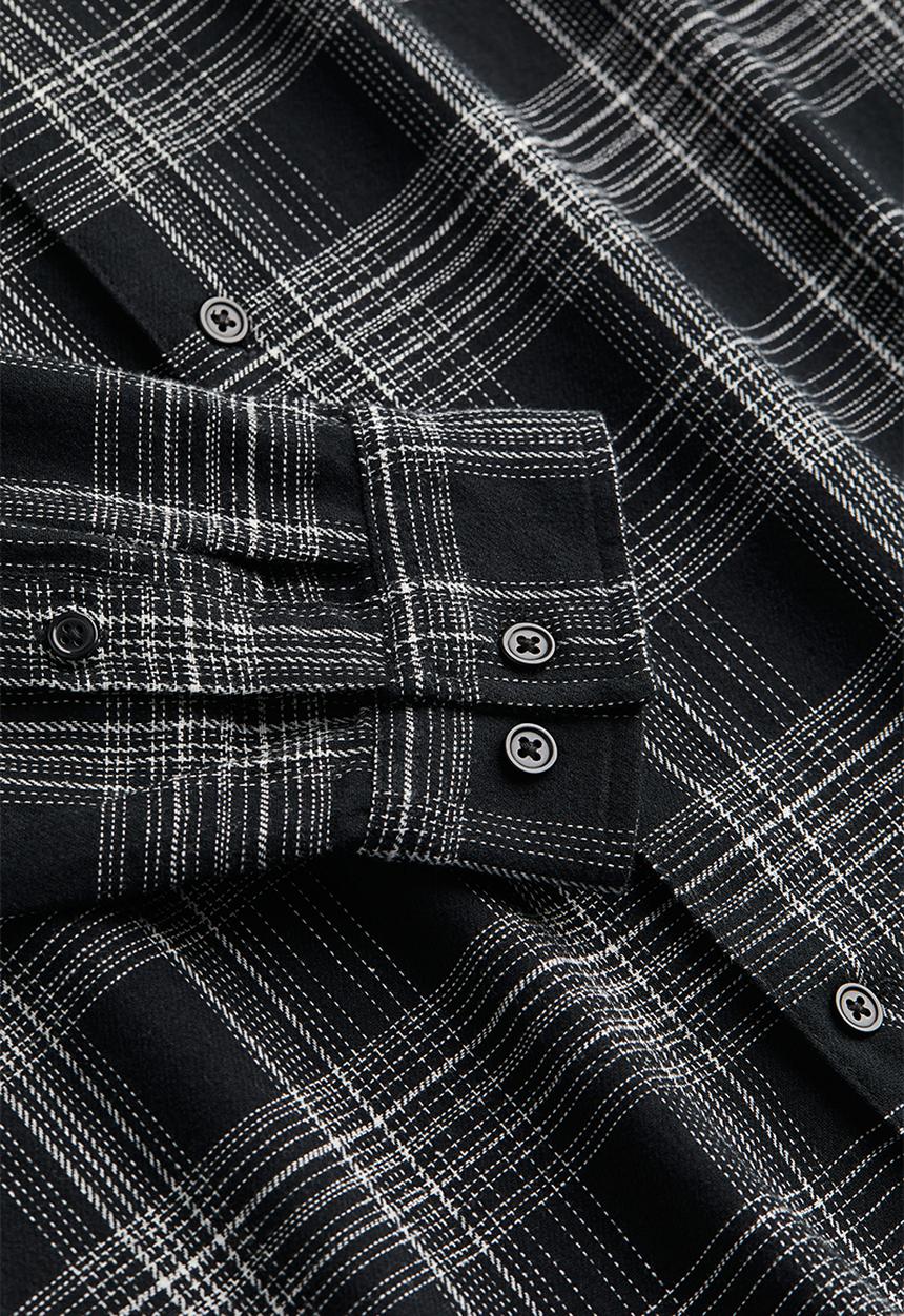 H&M - Regular fit flannel shirt - black/checked 