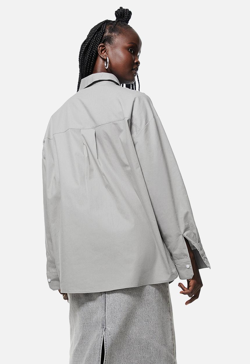 H&M - Oversized poplin shirt - grey