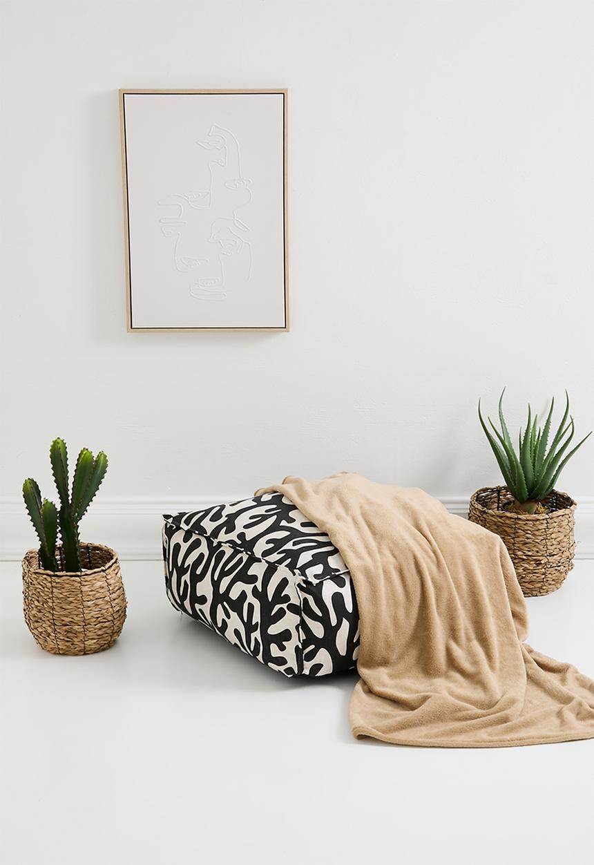 Sixth Floor - Fleece Throw - clay