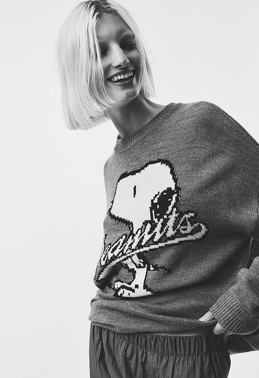 H&M - Jacquard-knit jumper - dark grey snoopy 