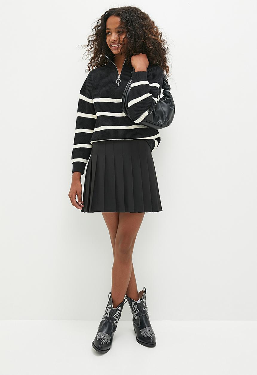 Pop Candy - Pleated skirt - black