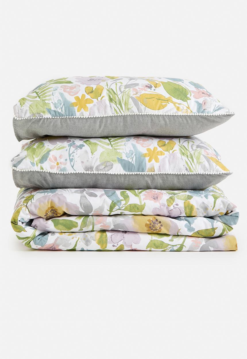 Horrockses - Pauline Flower Duvet Cover - multi