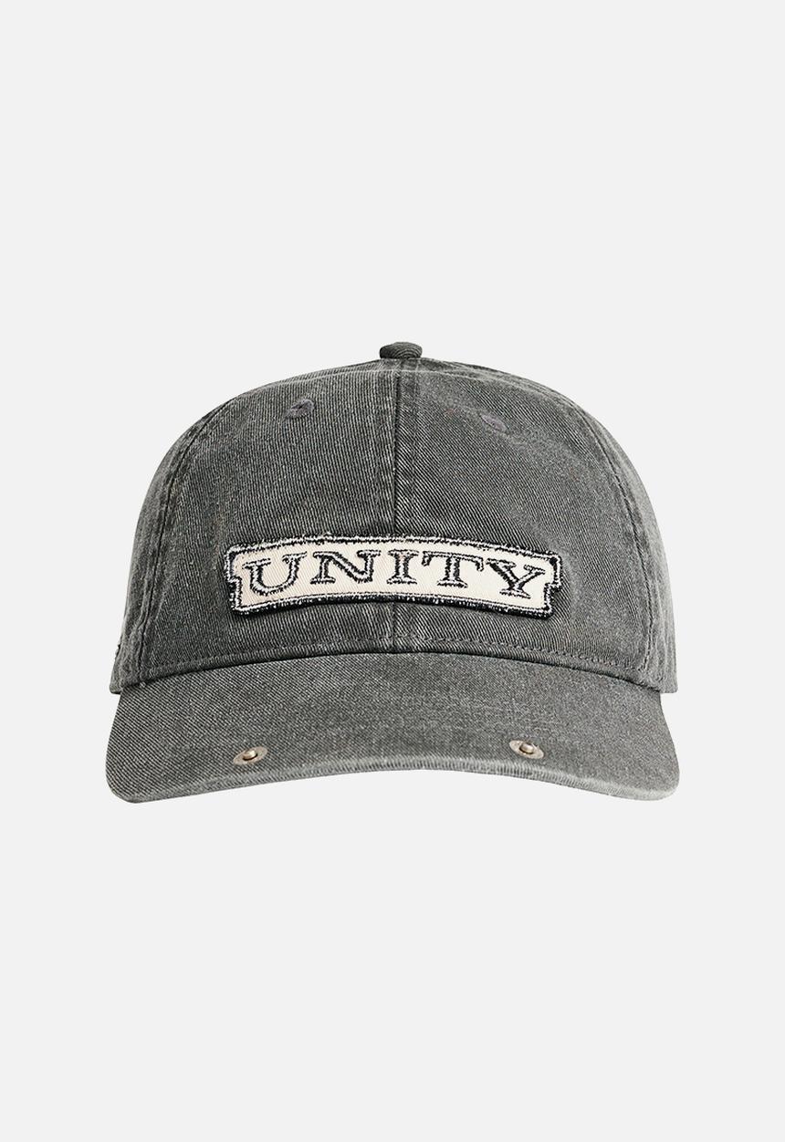 H&M - Appliquéd cap - Light beige