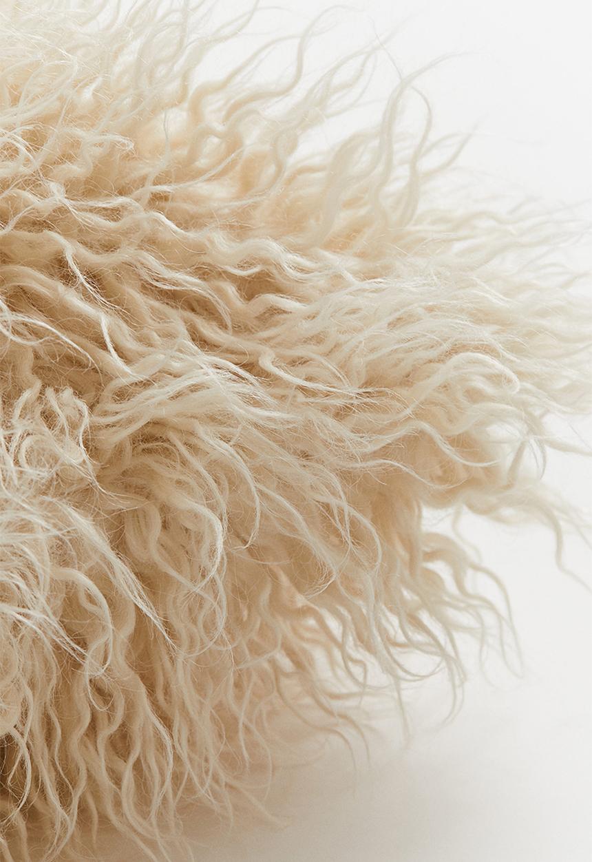 H&M - Fluffy cushion cover - light beige 