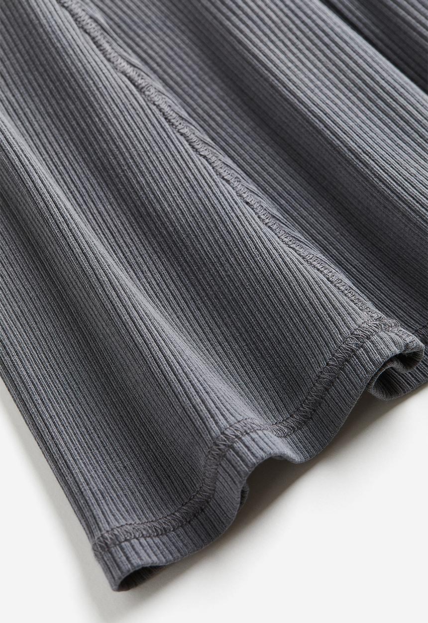 H&M - Ribbed mermaid skirt - grey