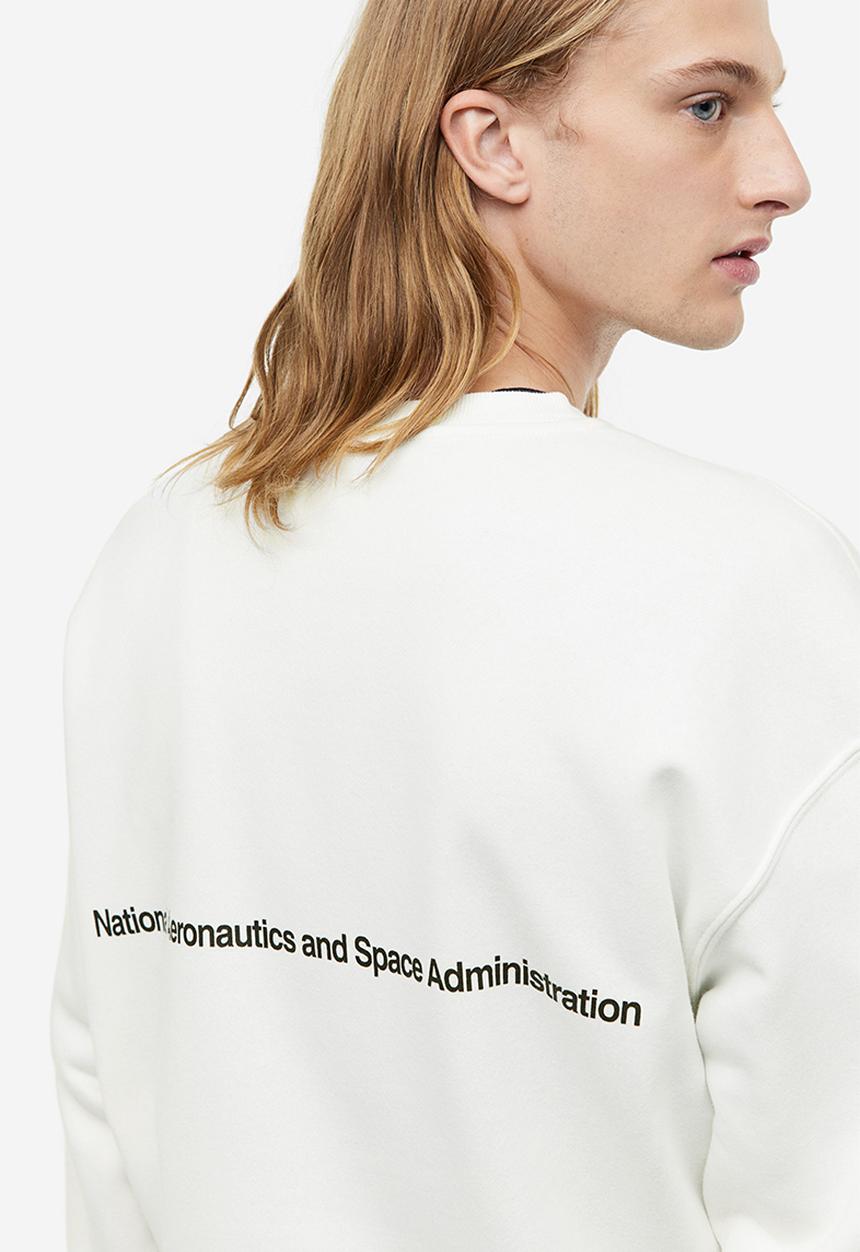 H&M - Relaxed fit sweatshirt - white