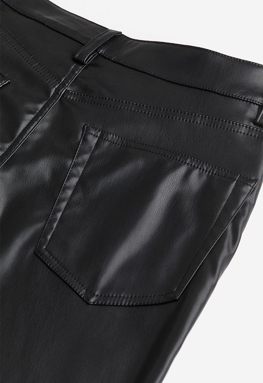 H&M - 90s straight coated trousers - black