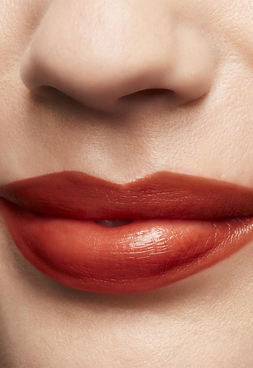 MAC - Lustreglass Lipstick - Obviously