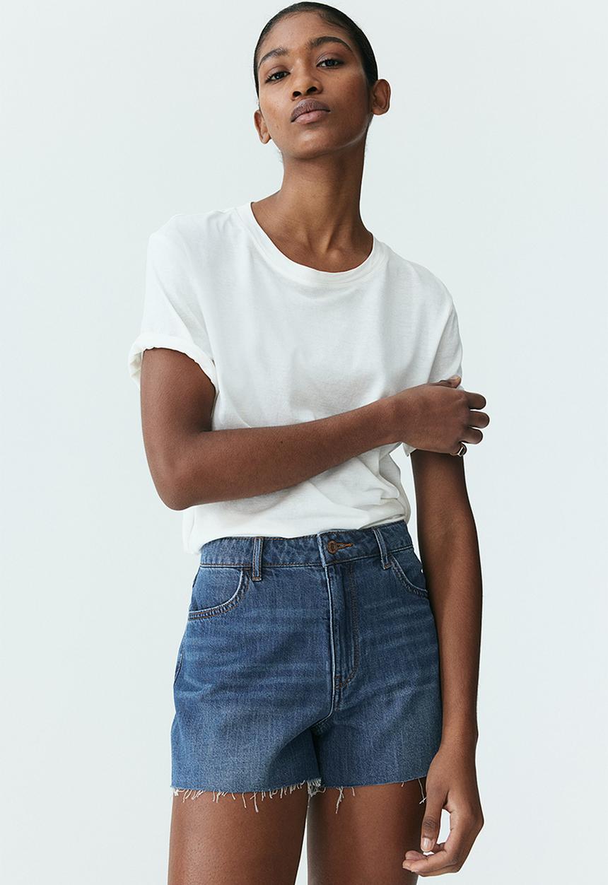H&M - Feather soft denim shorts - blue