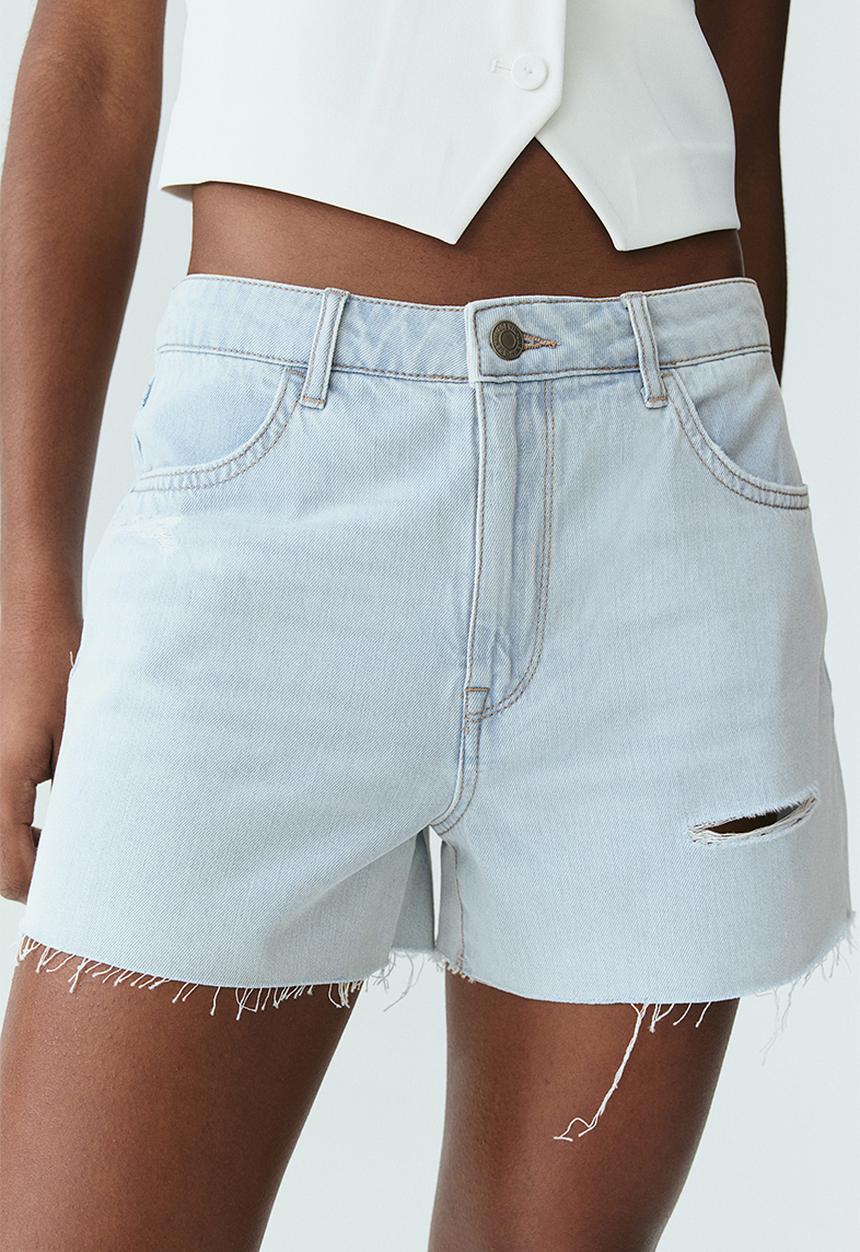 H&M - Feather soft denim shorts - pale denim blue
