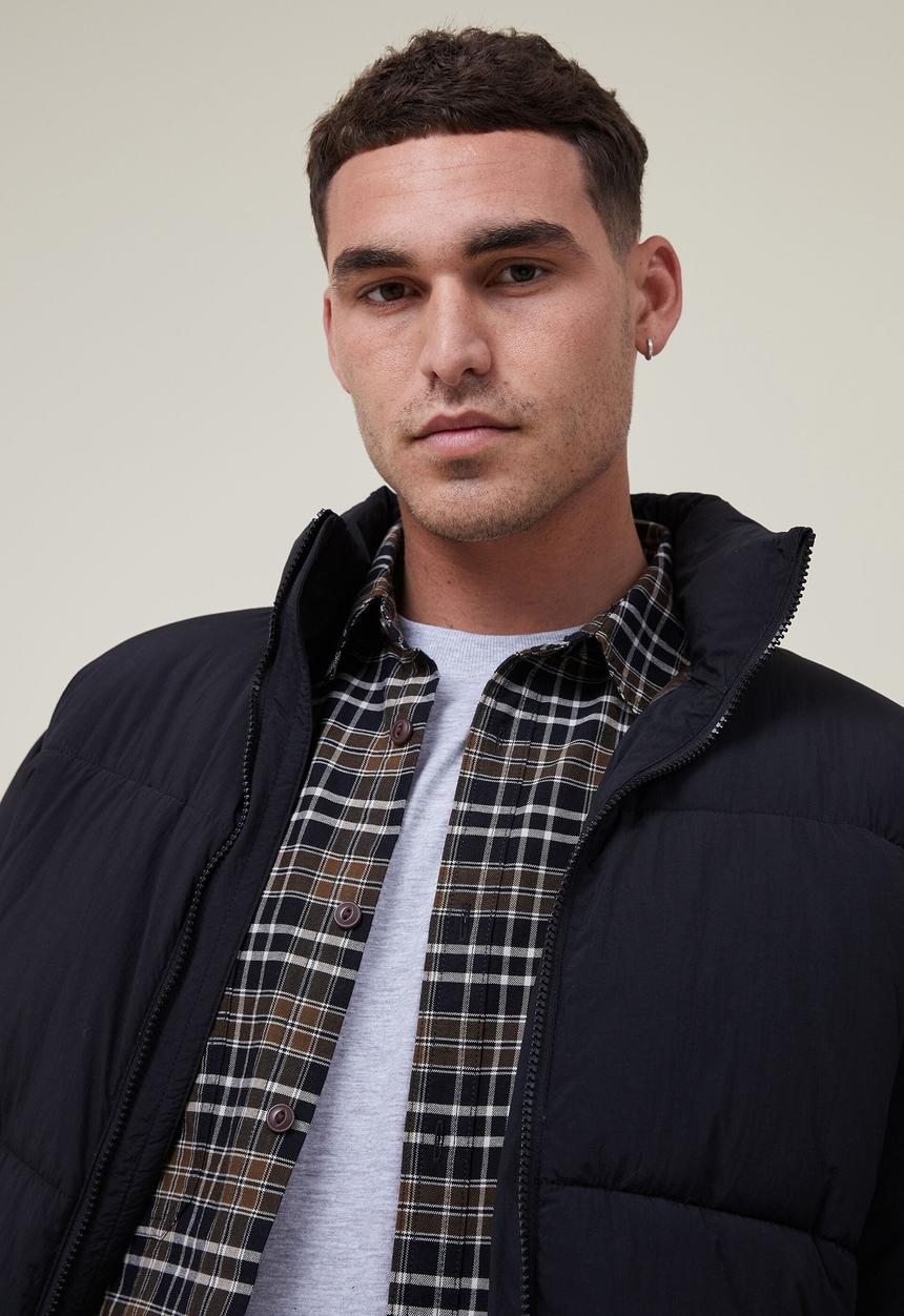 Cotton On - Recycled puffer jacket - black