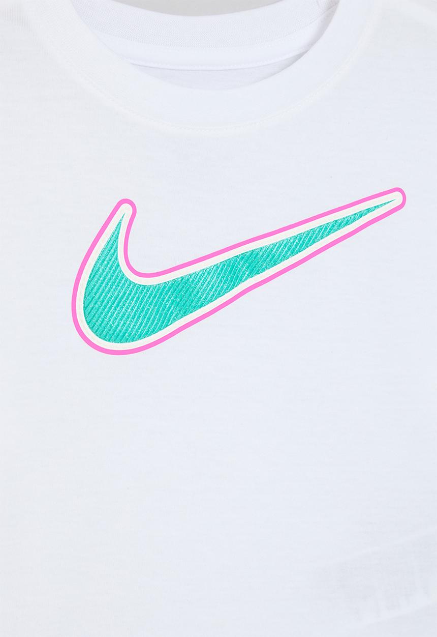 Nike - Nike swoosh varsity outline tee - white