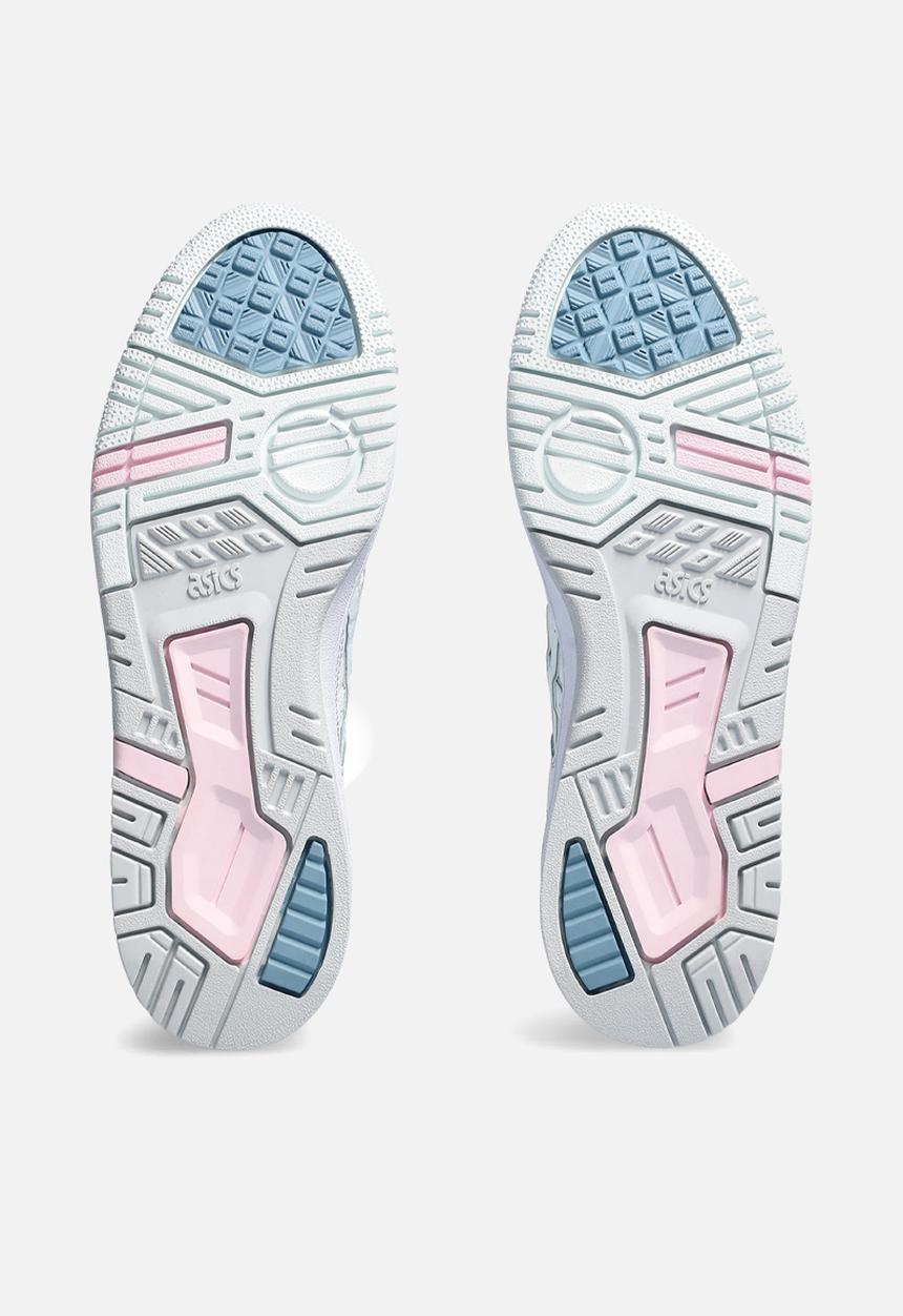 EX89 - white/arctic blue