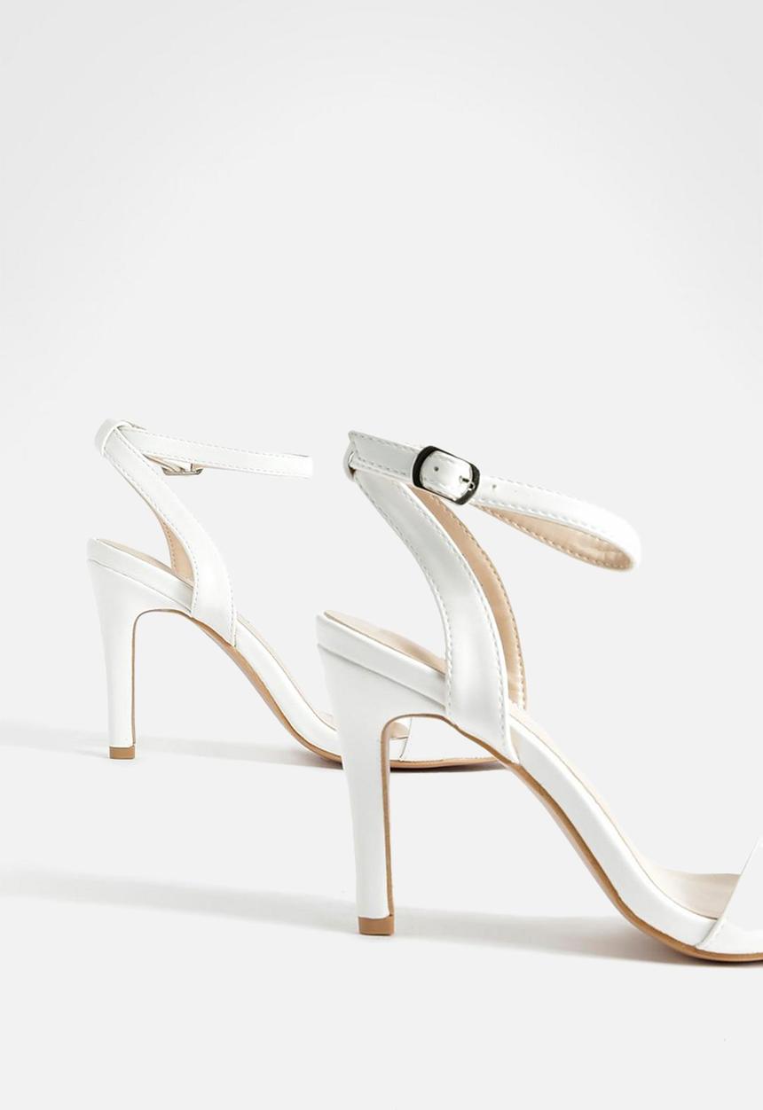 boohoo - Low barely there heels - white