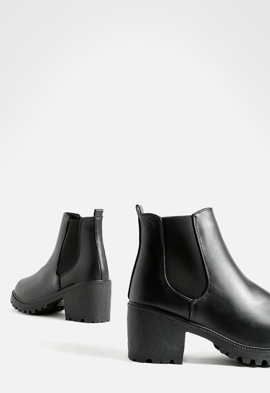 boohoo - Chunky cleated chelsea boots - black