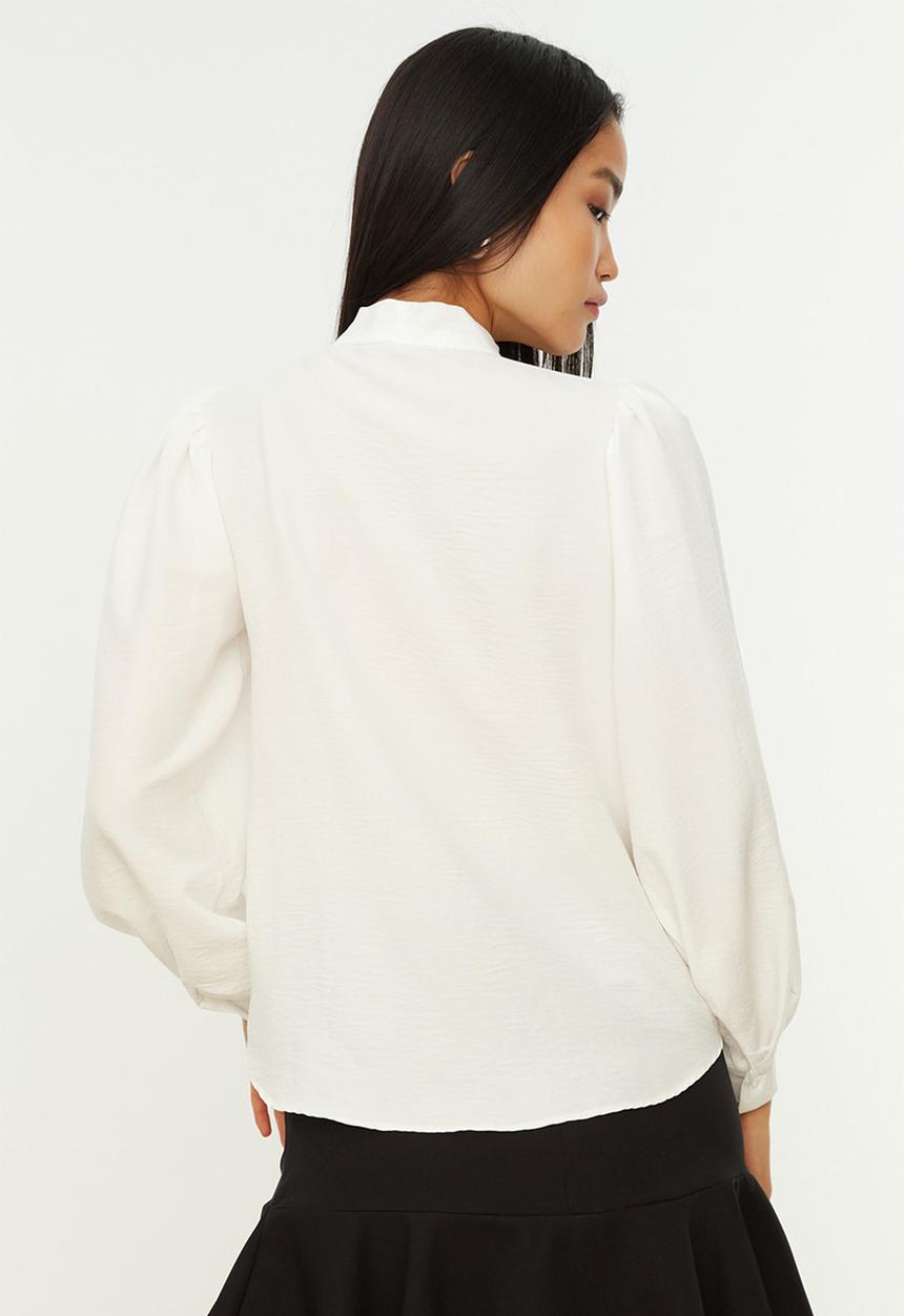 Trendyol - Scarf Shirt - Ecru