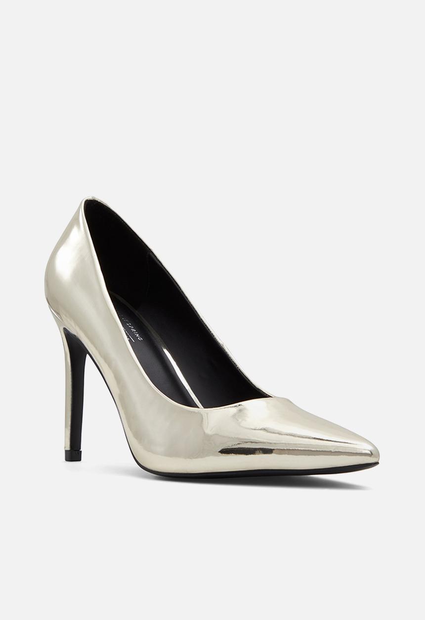 Call It Spring - Theresa court heel - gold