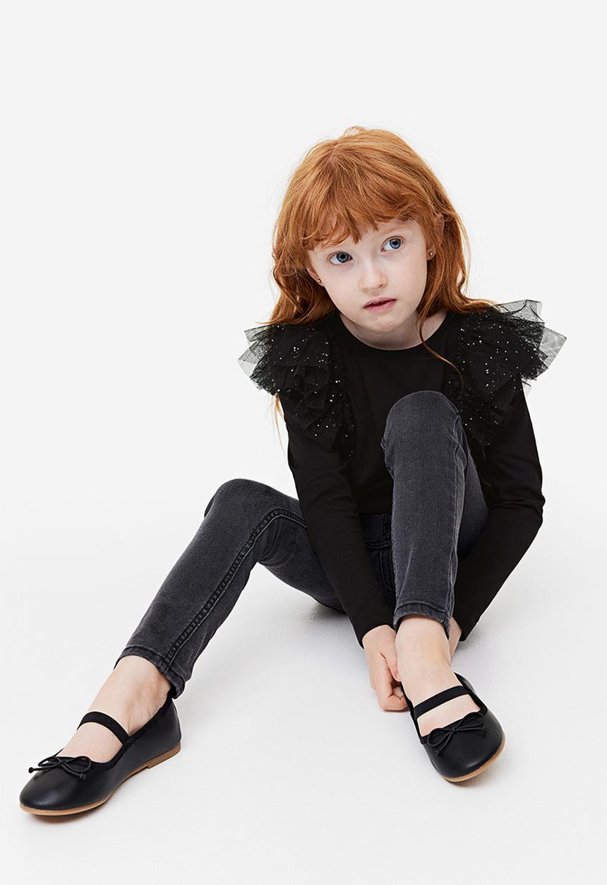 H&M - Flounce-trimmed top - black