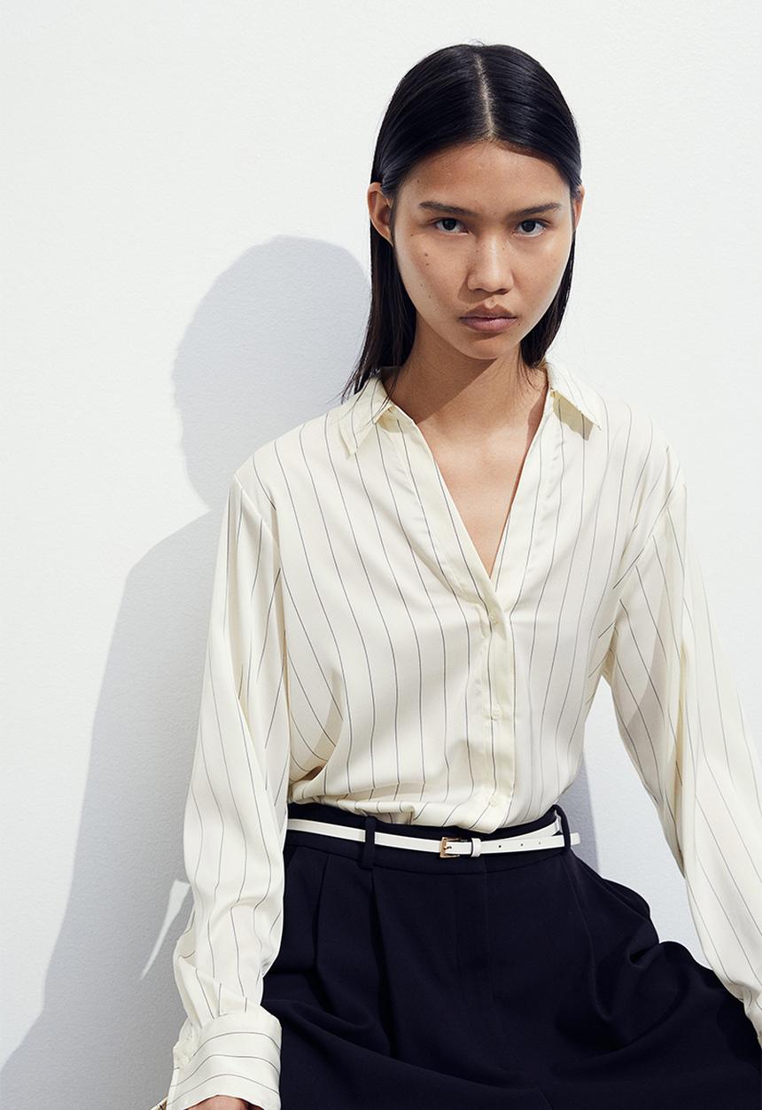 H&M - V-neck blouse - white