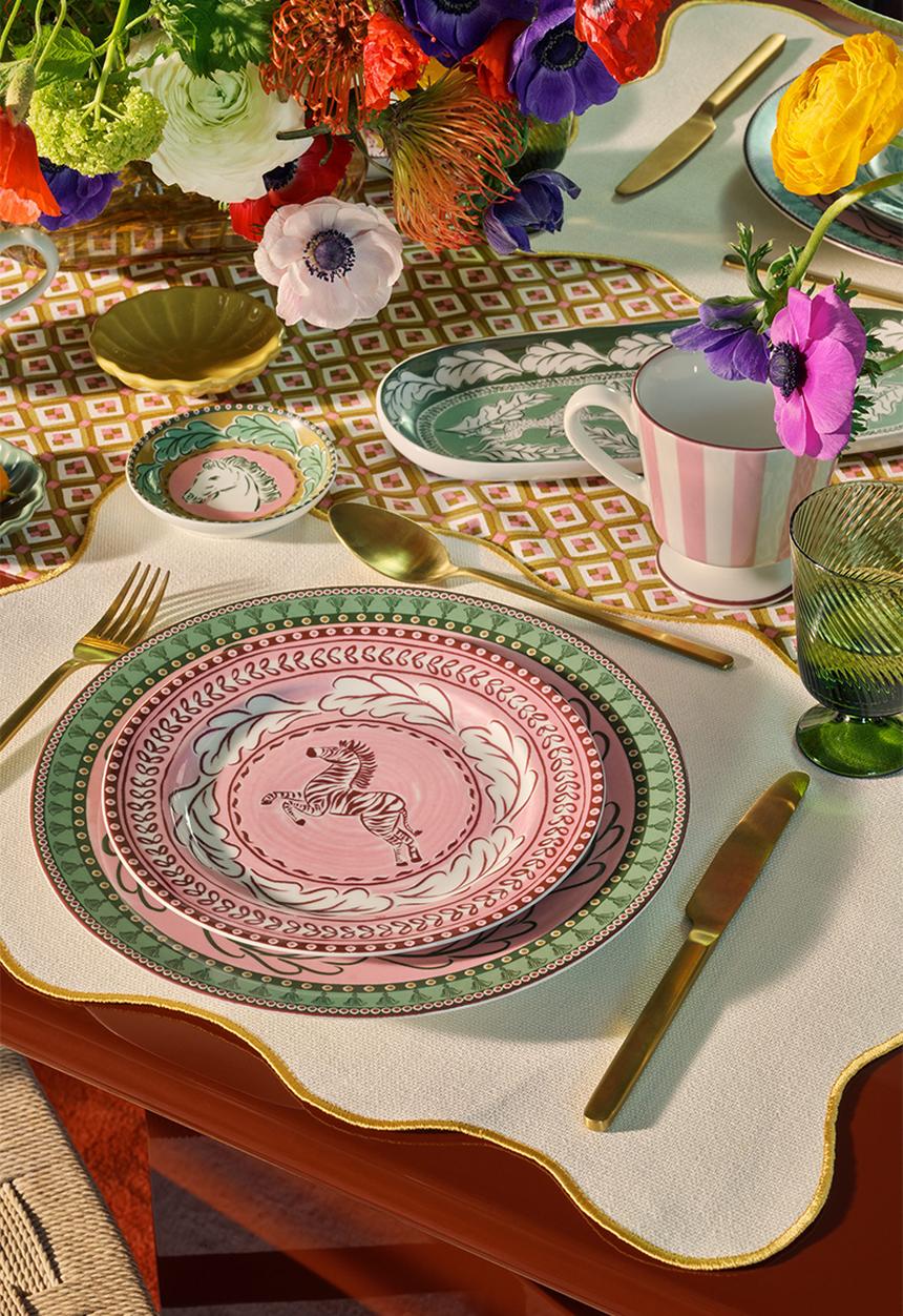 H&M - Porcelain mid plate - green